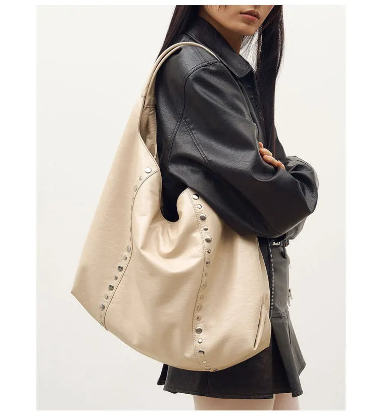 Rivet Women Shoulder Bag Large Capacity Versatile New Soft PU Single Shoulder Underarm Bag Casual Commuting Tote Black Handbag