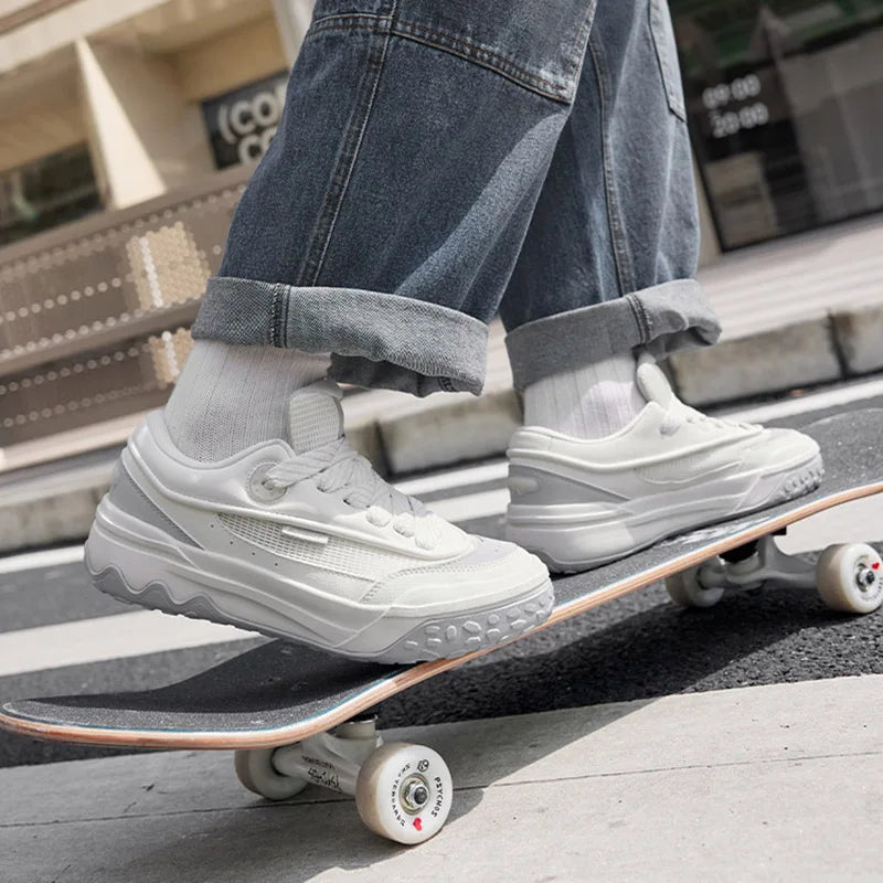 Men's Board Shoes New Comfortable Versatile Breathable Leisure Lightweight Wear-resistant Male Sneakers 672516620