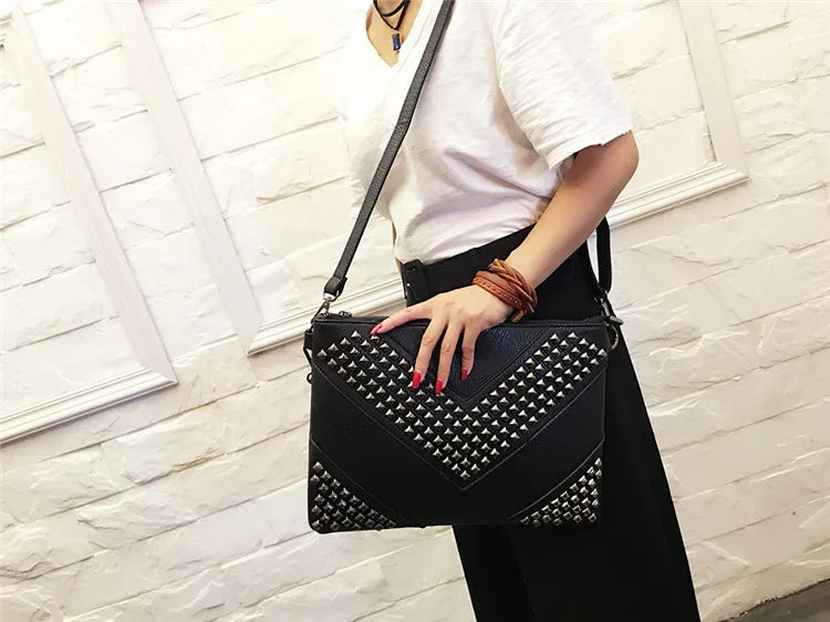 Envelope Clutch Bag for Women Luxury design Handbags Fashion Rivet Party Evening Clutches For Ladies Shoulder Bag A4 Briefcase