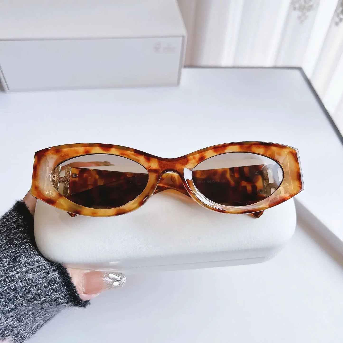 New Cat Eye Retro Fashion Sunglasses for Women Ins UV400 Vintage  UV400 Sun Glasses Gafas De Sol Vintage Sunglass Para Mujer