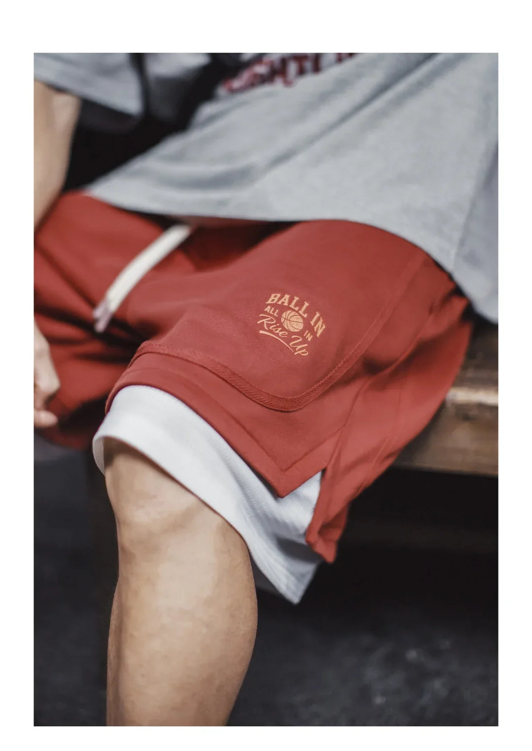 Men's American Retro Street Basketball Print Knit Sweat Shorts Breathable Loose 5 Inch Summer Daily Workout Pants Sports