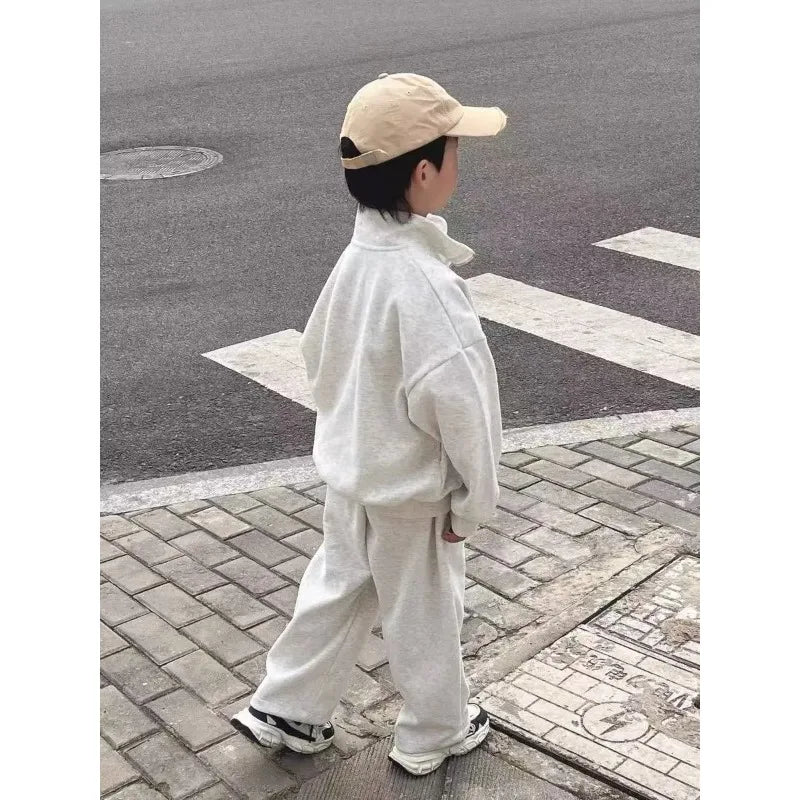 Boy White Grey Stand Collar Letter Sets Loose Casual Cotton Sports Suit Spring Autumn Children's Fashion Tops+Pants 2pcs 1-5 Yrs