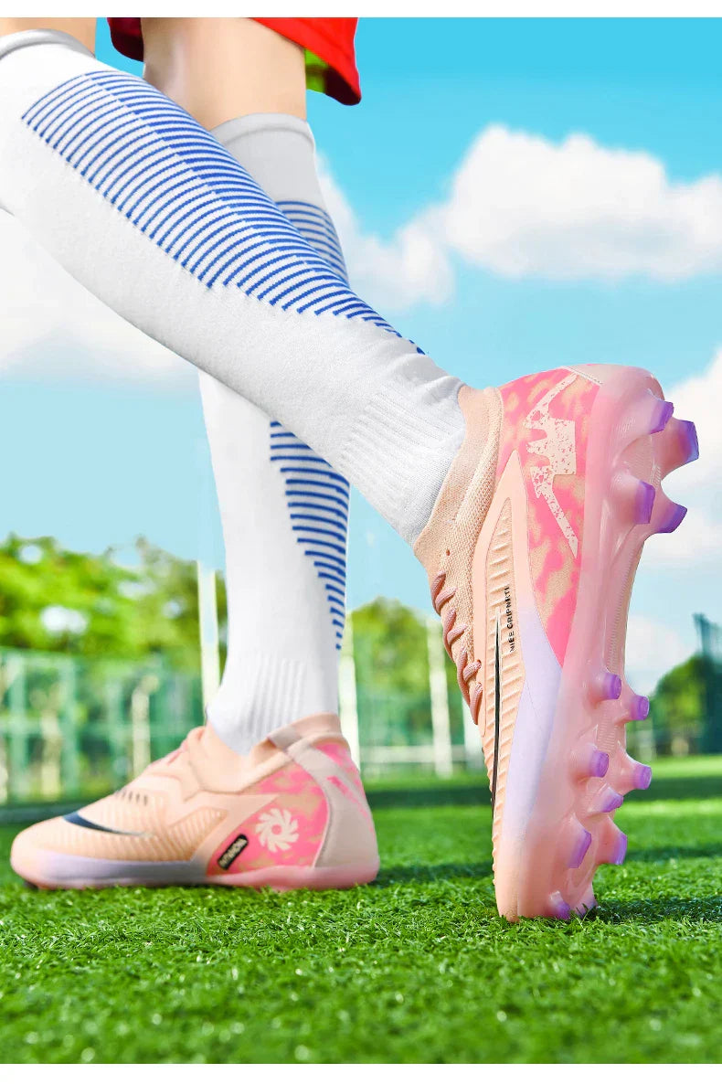 New Men Soccer Shoes Breathable Unisex Football Boots Professional Training Ultralight Wholesale Indoor Futsal Drop Shipping