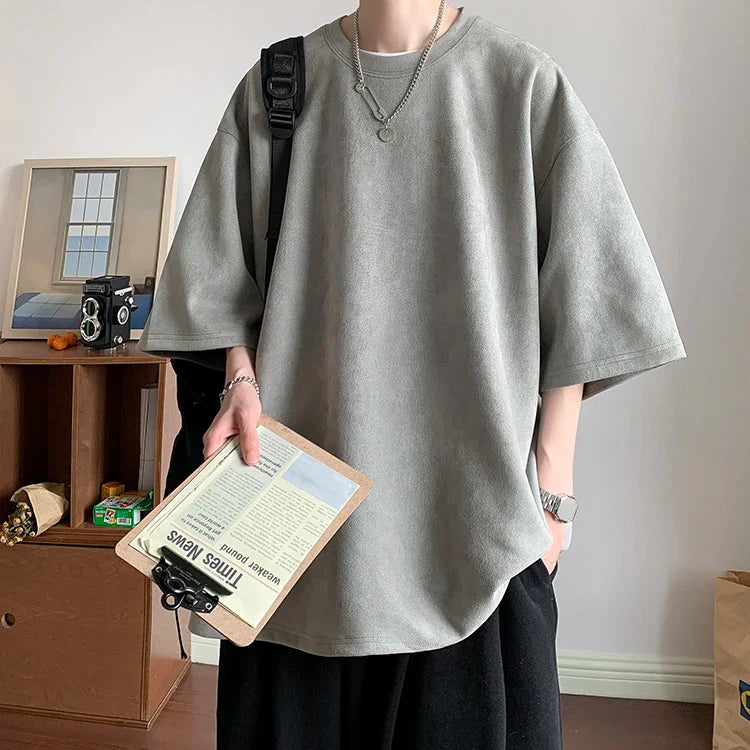 Summer Short Sleeved T-shirt Men Fashion Solid Color Round Neck T Shirt Men Streetwear Loose Suede Tshirt Mens Top M-3XL
