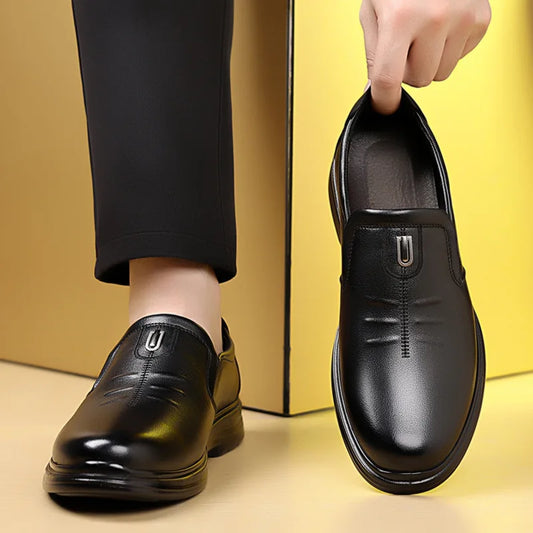 Spring Autumn New Designer Loafers for Men Solid Color Fashion Business Casual Shoes Male Soft Sole British Leather Shoes Man