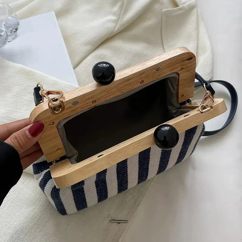 Fashion Striped Wooden Clip Shell Women Shoulder Bags Elegant Crossbody Bags Clutch Purses for Party 2026