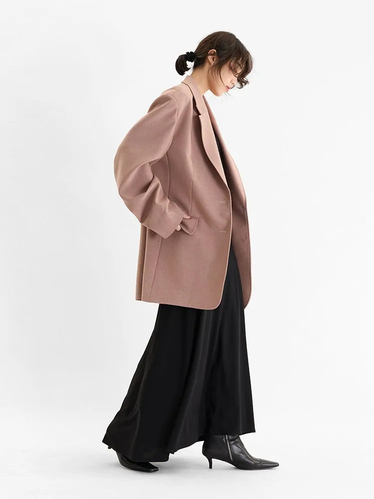 A Must-Have for Commuting~ 2026 Spring Women's Plus-Size Casual Blazer with Shoulder Pads, Oversized Loose Fit with a High-End Feel