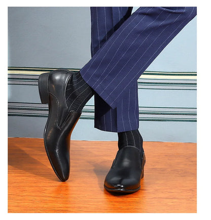 Top Layer Cowhide Shoes Men's Shoes Genuine Leather Business Dress Shoes Men British Pointed Toe Formal Slip-On Shoes