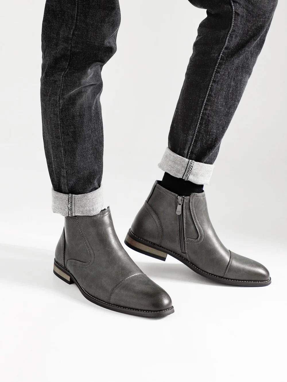 Men's Comfortable Ankle Leather Boots Men's Fashion Brand