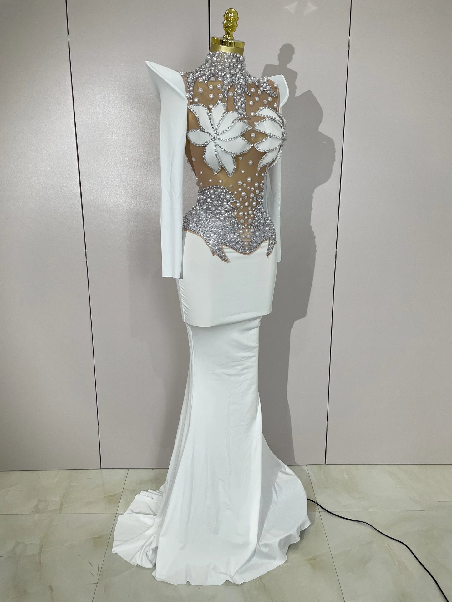 Luxury Sparkly Diamonds Pearl White See Through Mesh Long Dress Women Wedding Evening Party Stage Performance Photoshoot Dress