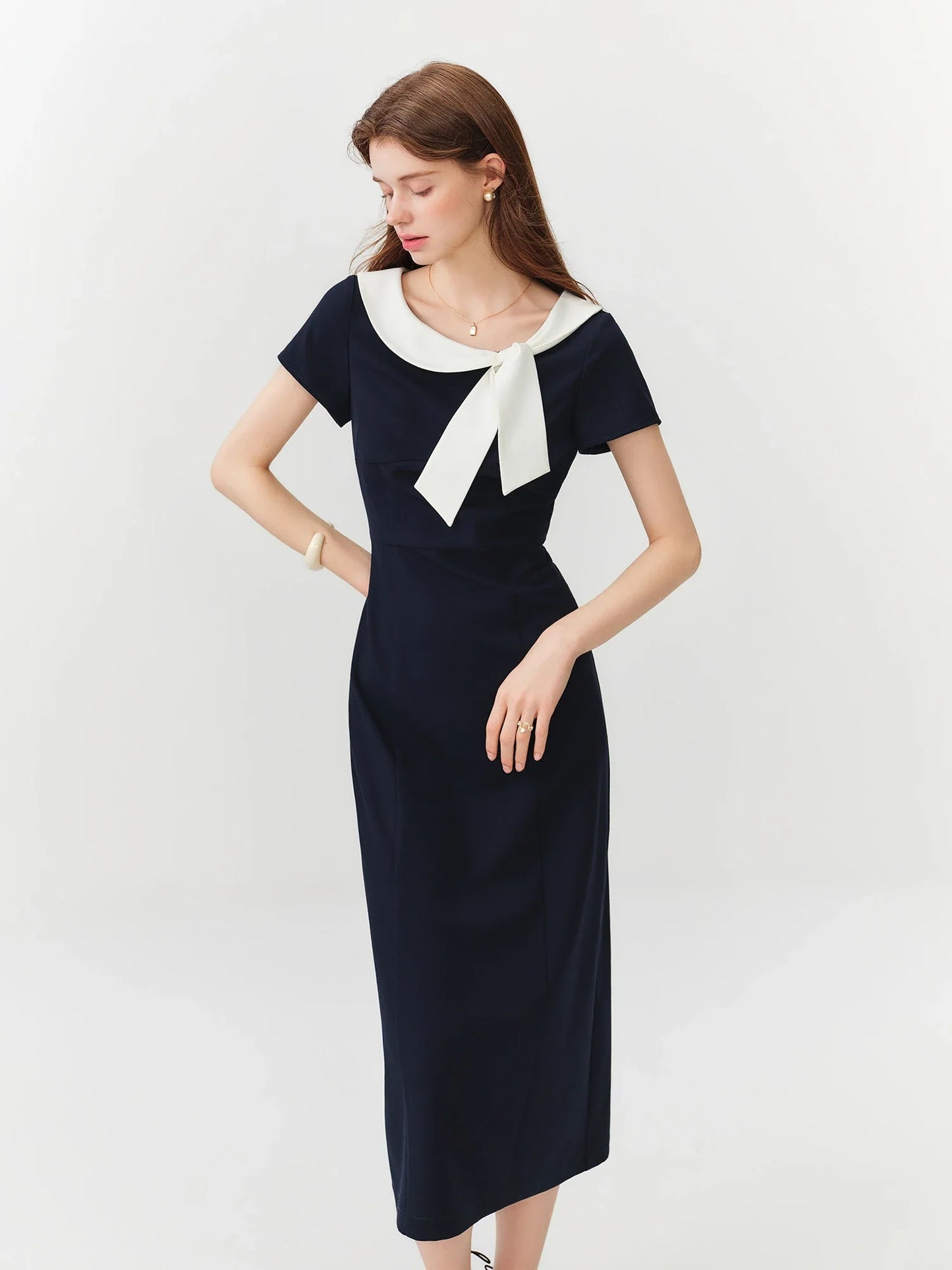 Women Sailor Collar Contrast Bow Belt Midi Dress Waist-Cinching V-Neck French Coquette Chic Elegant Style