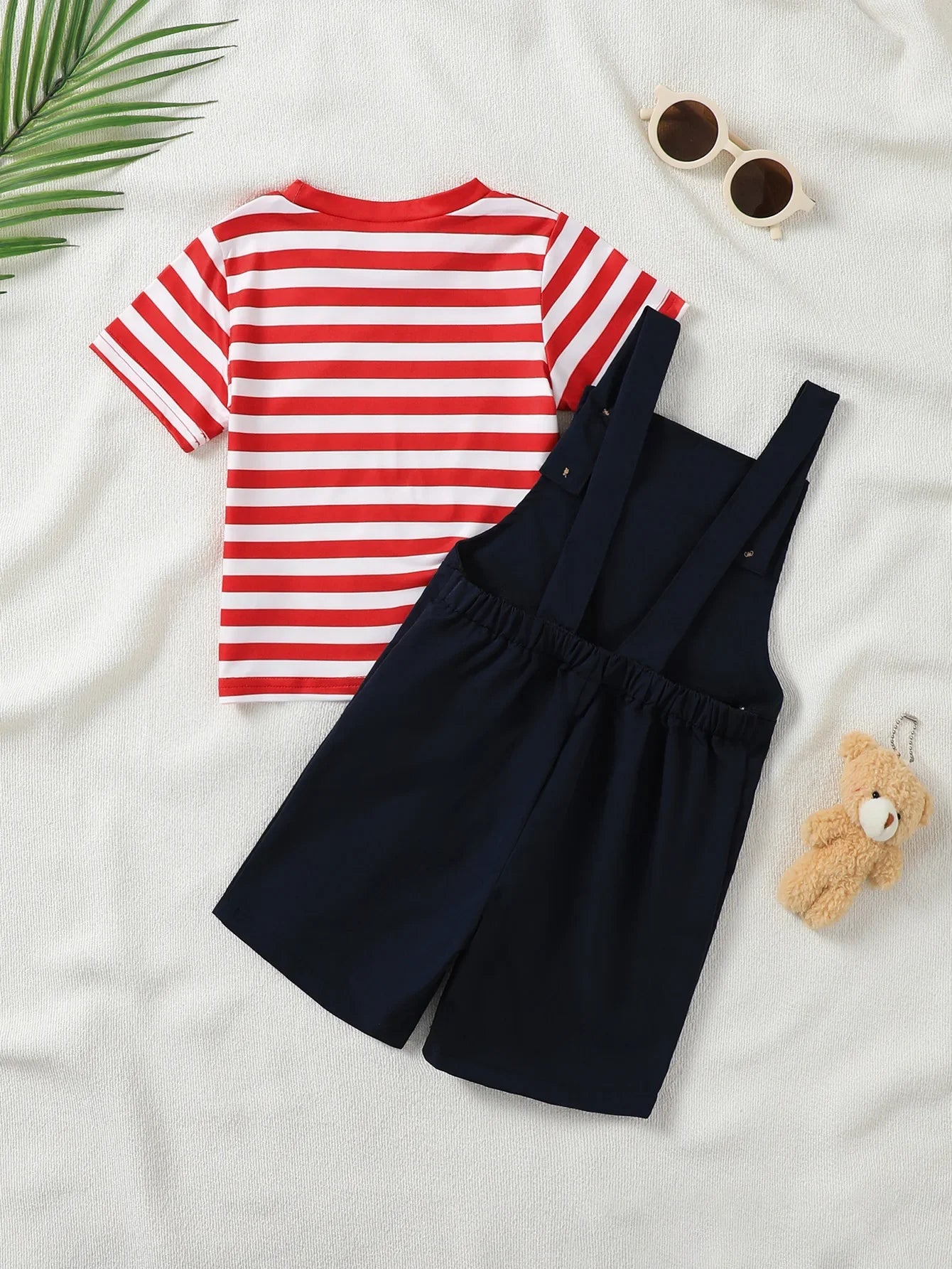 2pcs Baby Boy Clothing Set Red Stripes Short Sleeve T-Shirt with Bear Embroidery And Overalls Casual Comfortable Cute Outfit