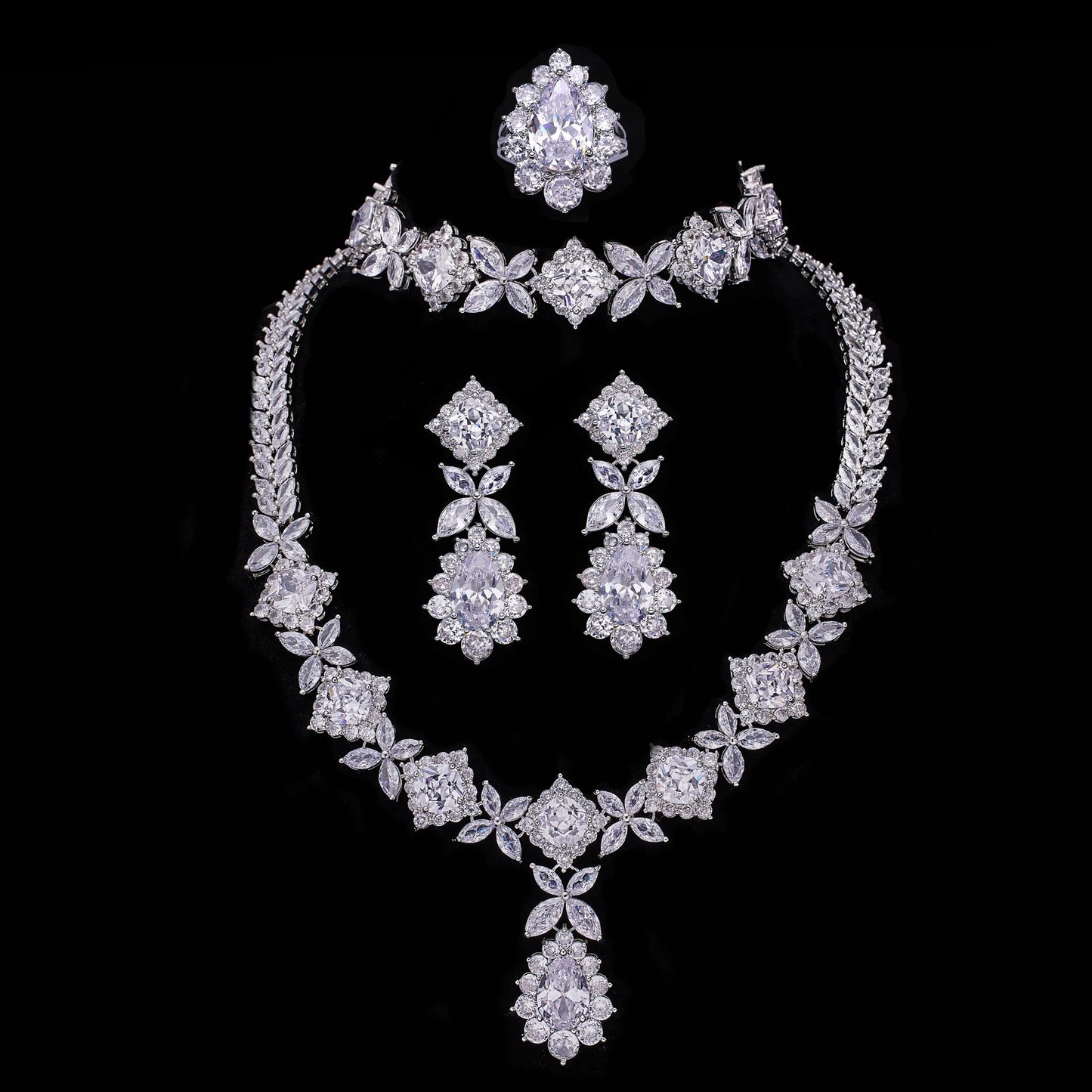 2024 Top 4 Piece Set Dubai Cubic Zirconia Tassel Drop Big Bridal Necklace Bridal Party Luxury Jewelry Set