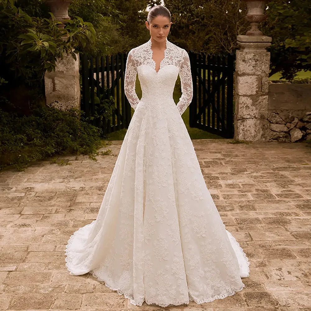 Modest Arabian Wedding Dress Customized Long Sleeves V Neck Exquisite Lace A Line Saudi Arabic Bridal Gown Robe De Mariee