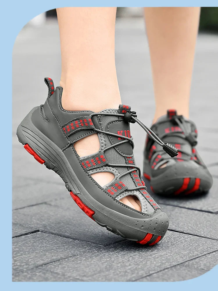 Summer New Children's Outdoor Beach Sandals Anti slip and Wear Resistant Mountaineering Shoes Fashion Casual Breathable Sandals
