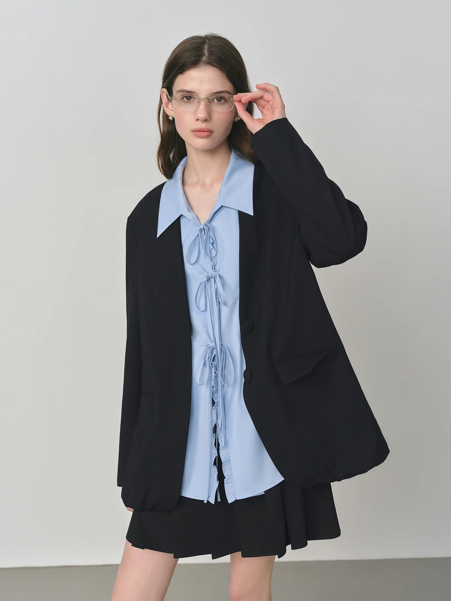Elegant Collarless V-Neck Oversized Blazer with Sash for 2025 Autumn New Arrival Blazer Suits Coat 25FS13214