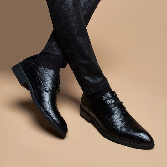 Business Formal Men's Pointed Toe Loafers with Invisible Heel Lift Korean Style Versatile Wedding Shoes for Youth Trendy Design
