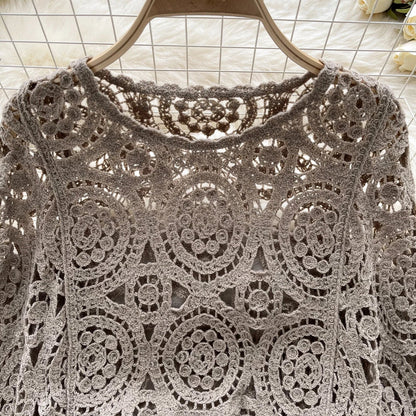 Autumn Casual Loose Knitting Top O Neck Hook Flower Hollow Long Sleeved Tassel Design Fashion French Vintage Blouse