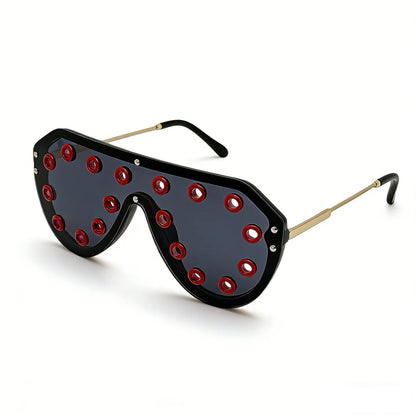 Trendy y2k Oversized One-piece Sunglasses Women Luxury Metal Rivet Party Cool Big Frame Shades UV400 Beach Club Streetwear