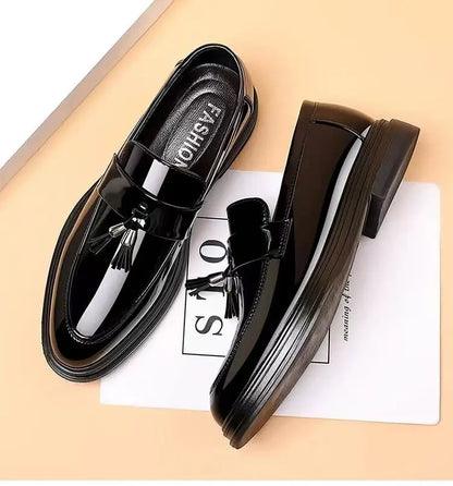 Black Social Shoe for Men Casual Business Patent Leather Bright Upper Dress Shoes Man New Low Price 39 Suit Cheap Liquidation