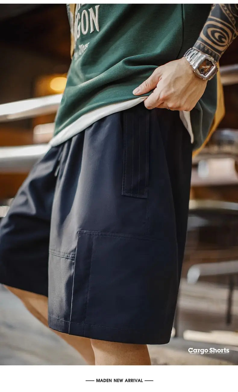 Men's Outdoor Casual Cargo Shorts Elastic Waist Drawstring Shorts with Reflective Strip and Multiple Pockets Loose Bottoms