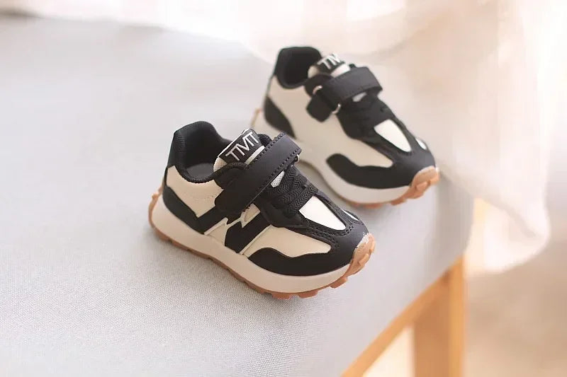 Children's Sneakers for Boy Lightweight Versatile Tennis Shoes for Girls Fashion Causal Kids School Running Basketball Shoes Hot