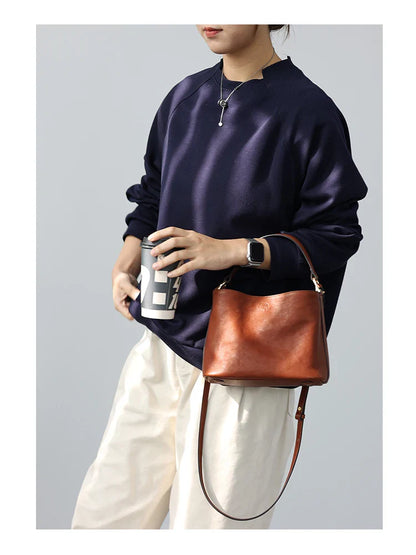 2024 New Arrival Genuine Leather Crossbody Bucket Bags Women Luxury Retro Small Handbag Soft Shoulder Bag
