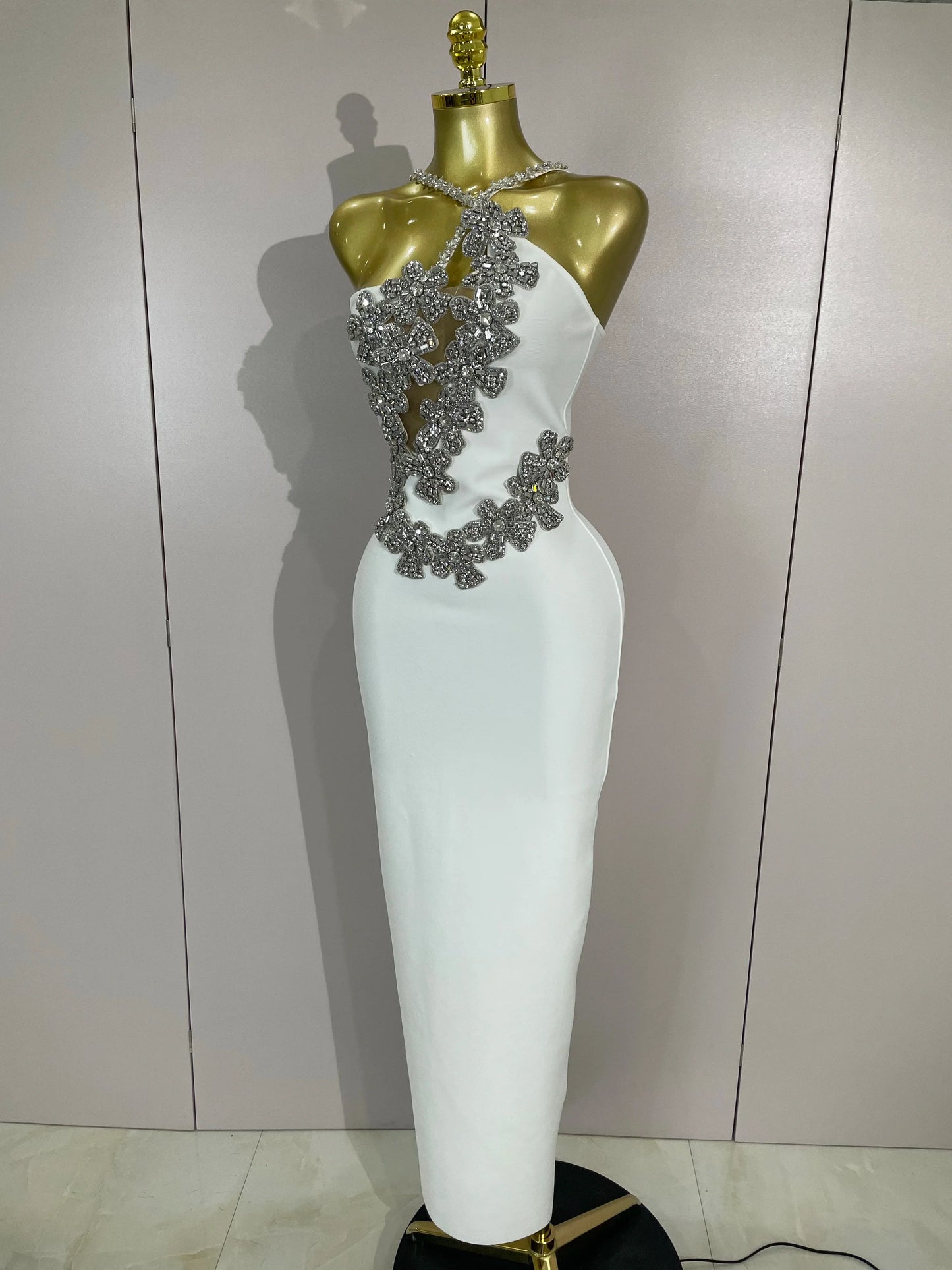 Sexy Backless Sparkly Crystal Diamonds White Bodycon Bandage Dress Women Celebrity Elegant Evening Club Party Birthday Dresses