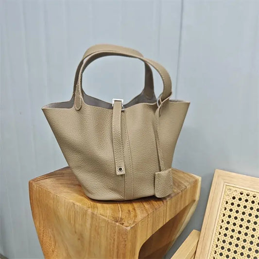 Top Layer Cowhide Leather Handbag European Sle Buet Bag Fre Vegetable Basket Ladies Handbag Soft Handle Casual Faion