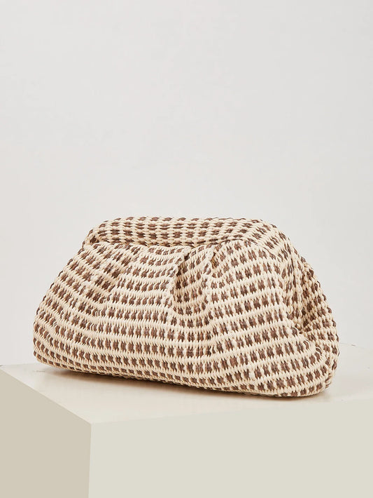 2026 Spring and Summer New Fashion Woven Handbag French Lazy Cloud Flower Bag Women's Commuter and Vacation Dual-purpose Bag