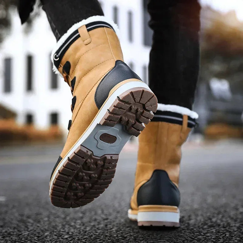 Fashion Men's Winter Boots Warm Fur High-top Snow Boots Men Waterproof Leather Platform Boots Outdoor Non-slip Men Winter Shoes