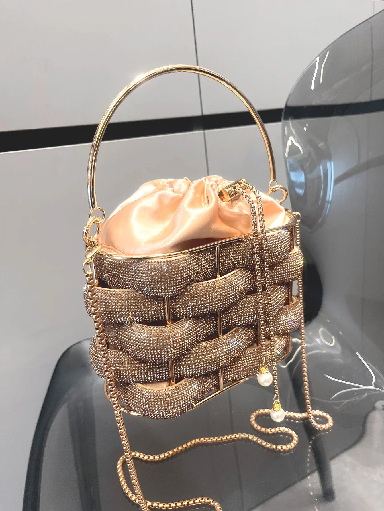 Rhinestones Evening clutch Bag Purses and handbag luxury Designer shoulder bag Shiny Crystal Clutch purse bucket bag