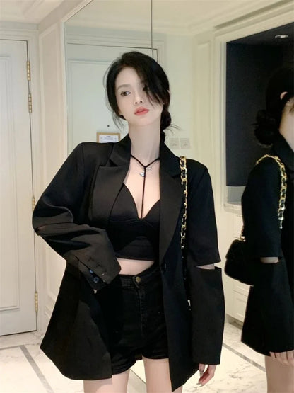 Premium Black Blazer for Women Spring Autumn New Arrival Sexy Backless Chain Accent Oversized Single Button Chic Feminine Design