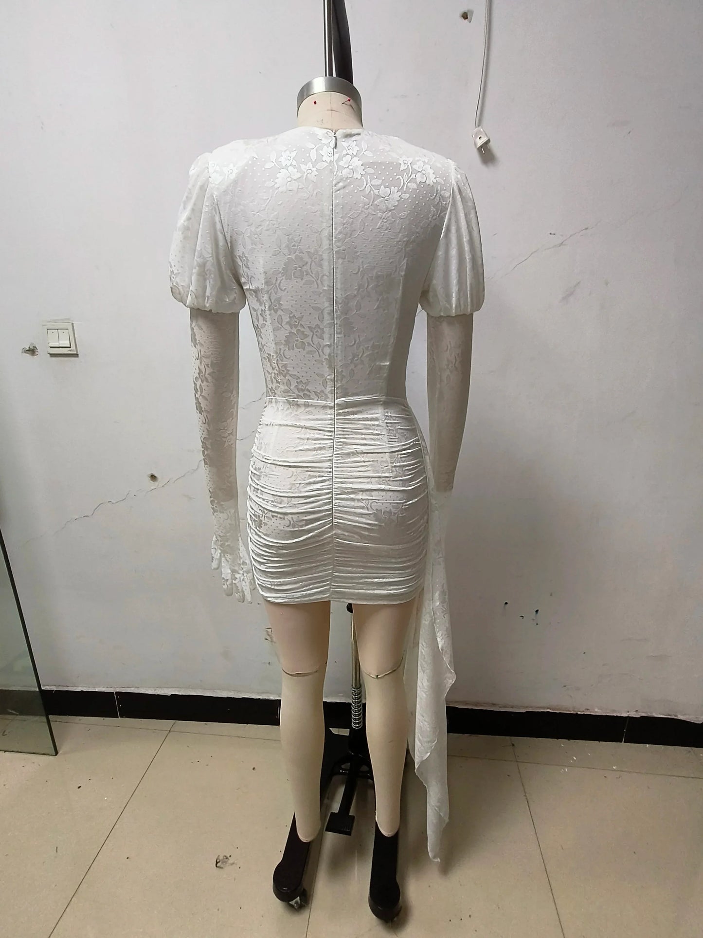 2024 New Fashion Red White Women Gloves Sexy Bodycon Mini Draped Dress Nightclub Party Bar Singer Birthday Celebrate Dress