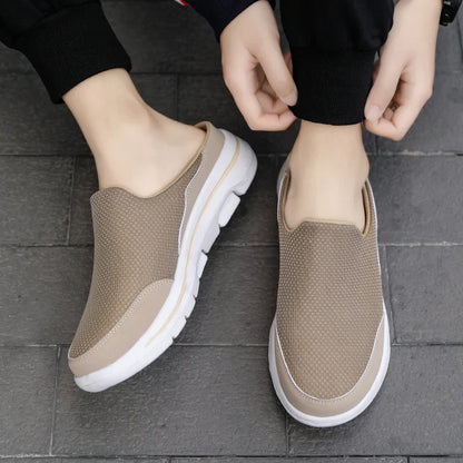 Men Slippers Summer Breathable Home Indoor Slippers Men Thick Bottom Slides Fashion Couple Walking Shoes