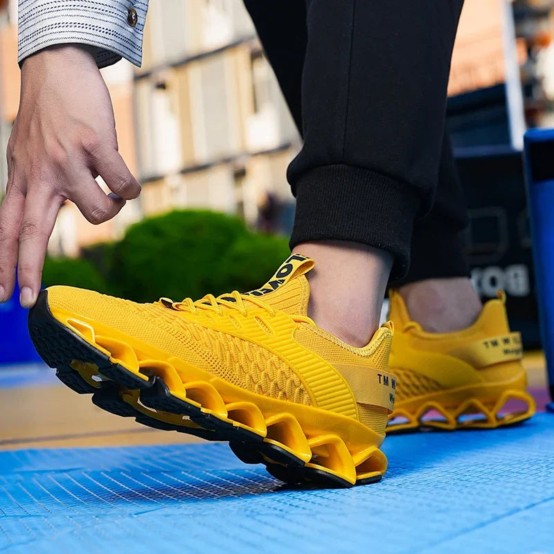 Men's Shoes Autumn Season New Soft Soled Simple Casual Sneakers Shoes Platform Mesh Breathable Lace Up Casual Running Shoes