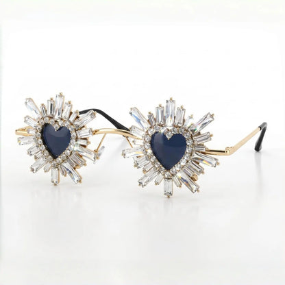 Women Rhinestone Heart Sunglasses Baroque Vintage Small Sound Exaggerated Eyewear Sparkling Party Festival Shades UV400