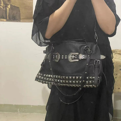 Spice Girl Carved Leather Buckle Bag Large Capacity PU Fashion Rivet Cool Handbags Oblique Straddle Portable Punk Tote Bags