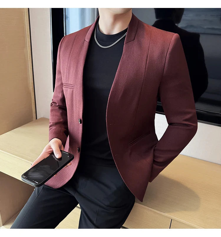 The new Chinese-style collarless suit is fashionable, handsome and versatile. It is a solid-color Korean-style fitted and fashio