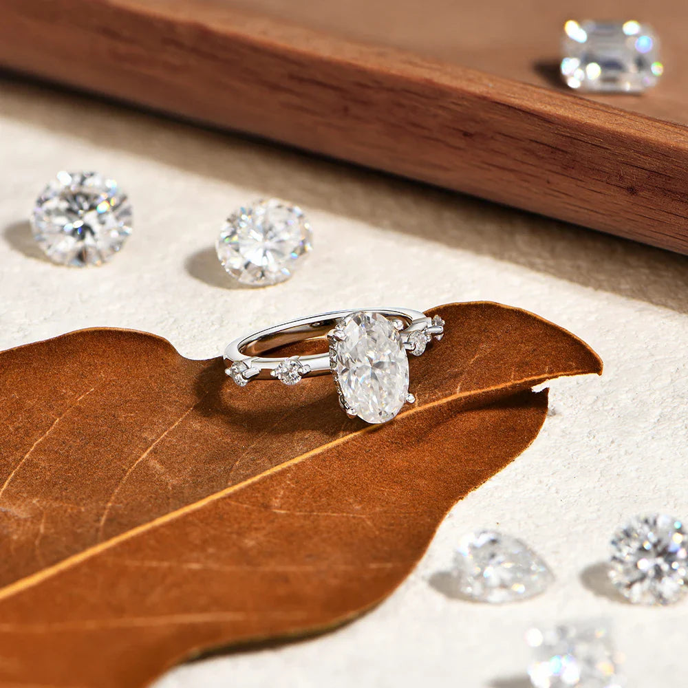 ATTAGEMS Nouvelle bague ovale en moissanite synthétique 3 carats D VVS1 en argent 925 pour femme, usage quotidien, décontracté, cadeaux d'anniversaire, bijoux de fête