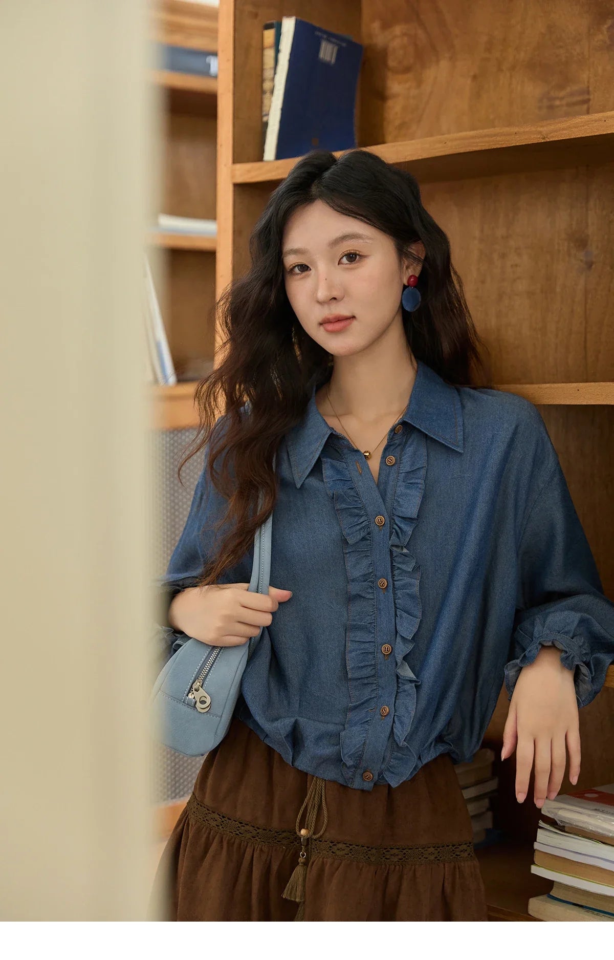 Blue Lyocell Imitation Denim Shirt for Women Autumn 2025 Ruffled Placket Contrasting Button Waist Cinc Shirt MXE43C2386