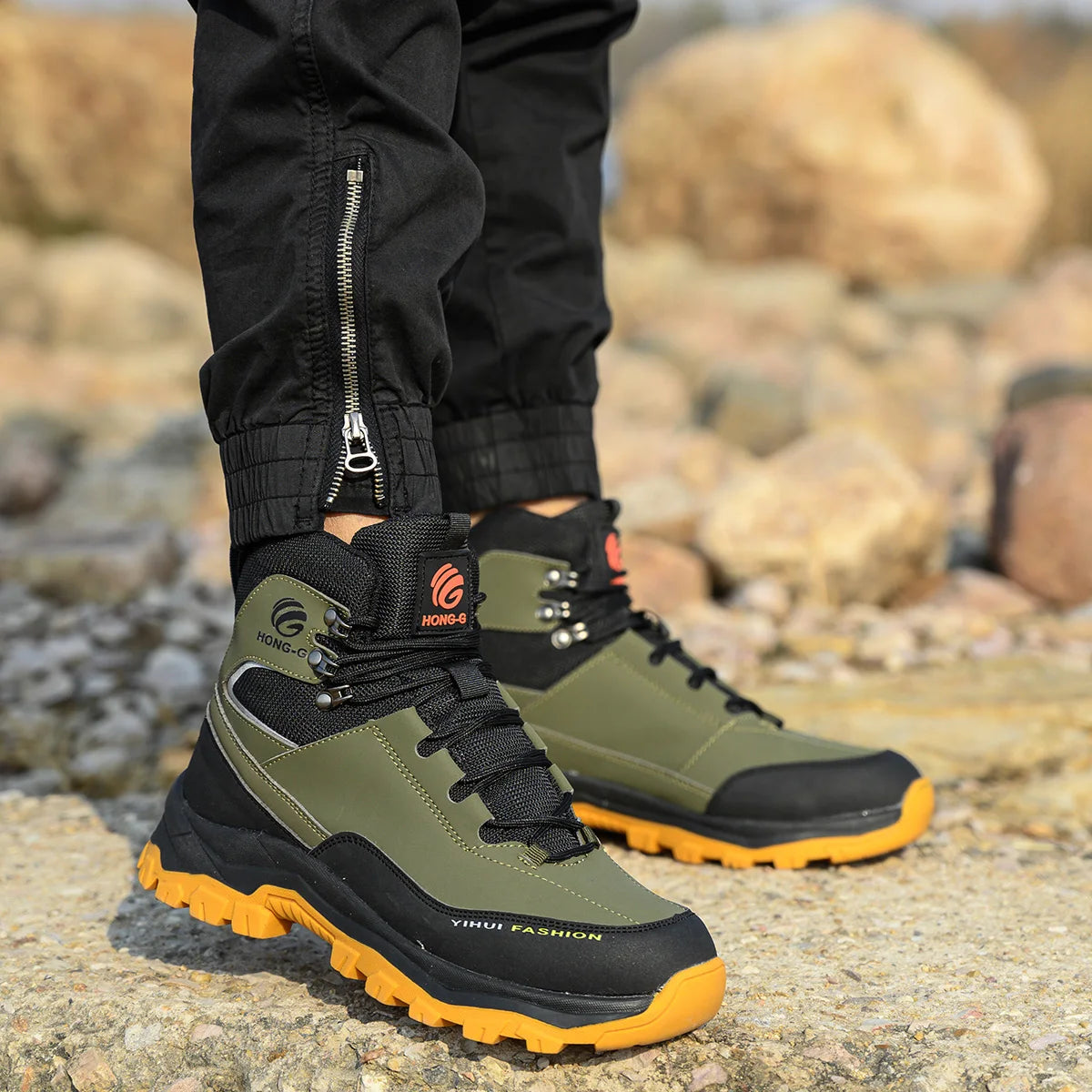 Fashion best quality Protective Work Safety Shoes For Men Breathable Shoes Anti-Puncture Steel Toe Cap Anti Puncture Work Boots