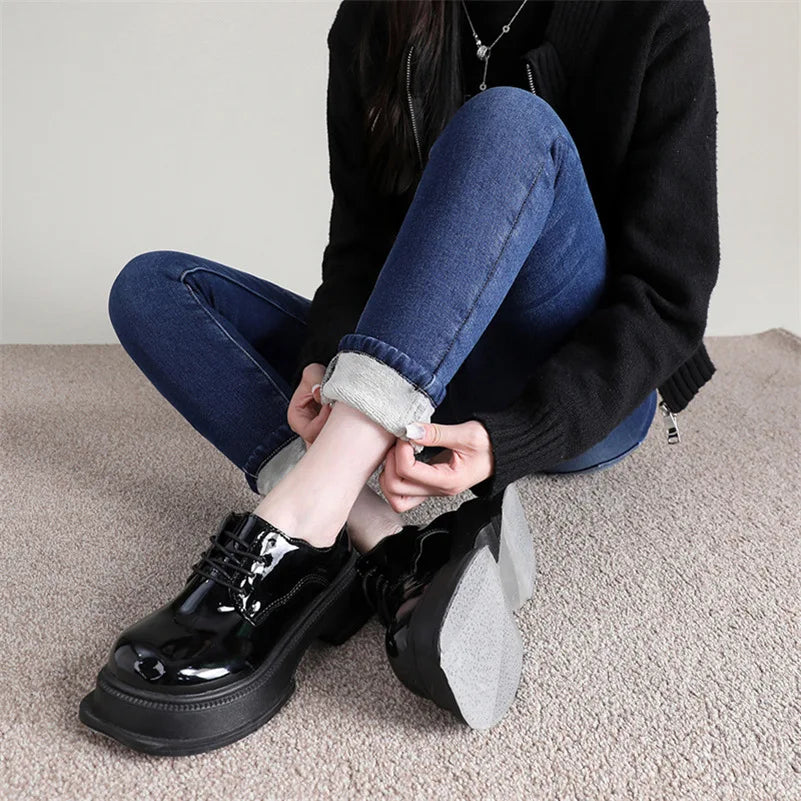 Women Thermal Jeans Winter Snow Warm Plush Stretch Jeans Lady Skinny Thicken Fleece Denim Long Pants Retro Blue Pencil Trousers