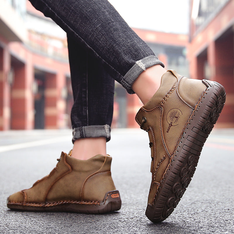 Fashion Men Ankle Boots Handmade Mens Boots Lightweight Mens Designer Boots Outdoor Sneakers Leather Work Boots Plus Size 38-48