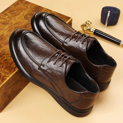 Spring Autumn New Business Casual Shoes for Men Solid Color Fashion Wedding Shoes Male Soft Sole Lace Designer Loafers Man