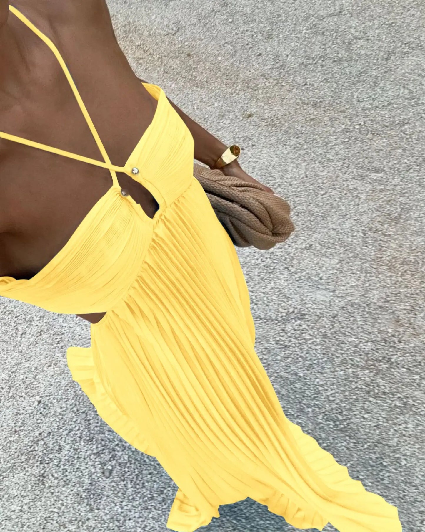 2025 New Women's Fashionable and Elegant Summer Camisole Beach Vacation Long Dress Elegant Backless Pleated Long Dress