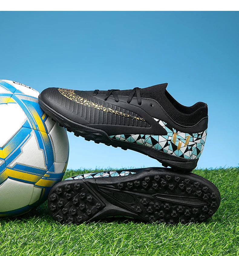 New Kid Match Boys Football Boots Sports Shoes Match Soccer Shoes Outdoor Sneakers Professional Non-Slip Comfortable Unisex