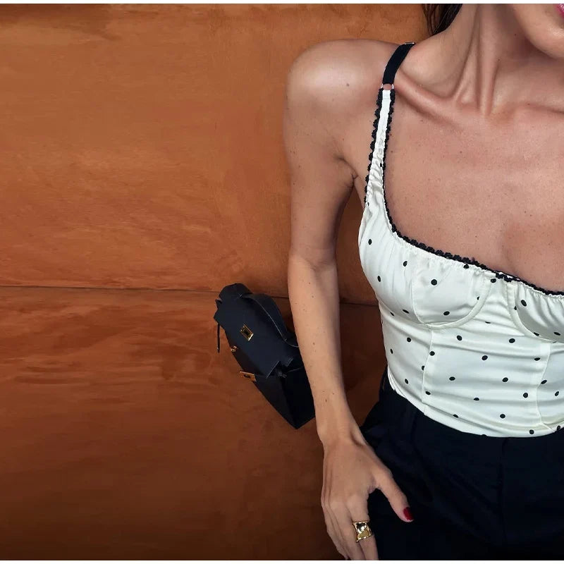 Fashion Slim Women's Vest Backless Sleeveless Waist-Closed Lady Tank Tops 2026 Spring Summer Female Streetwears Beach Vacation