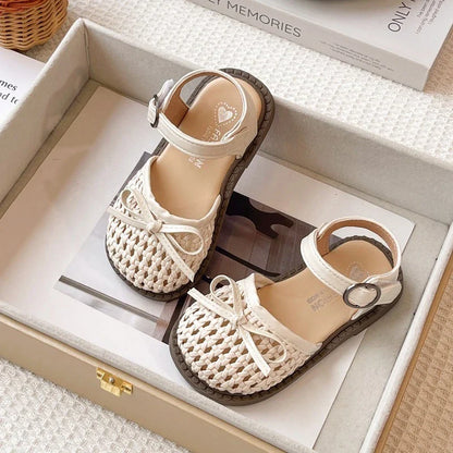 Kids Summer Casual Sandals Sweet Bow Girls Woven Flat Shoes Non-slip Children's Hollow-out Beach Sandals for School Daily Wear