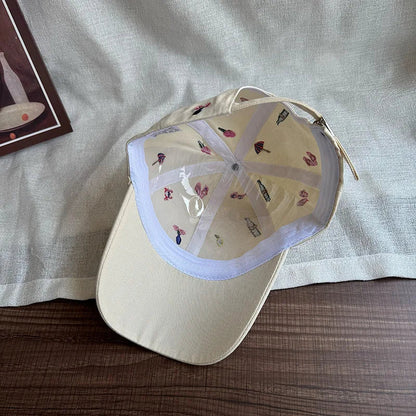 Cute Cartoon Embroidery Baseball Cap Personality Graffiti Baseball Cap Men and Women Outdoor Sports Leisure Sunshade Cap